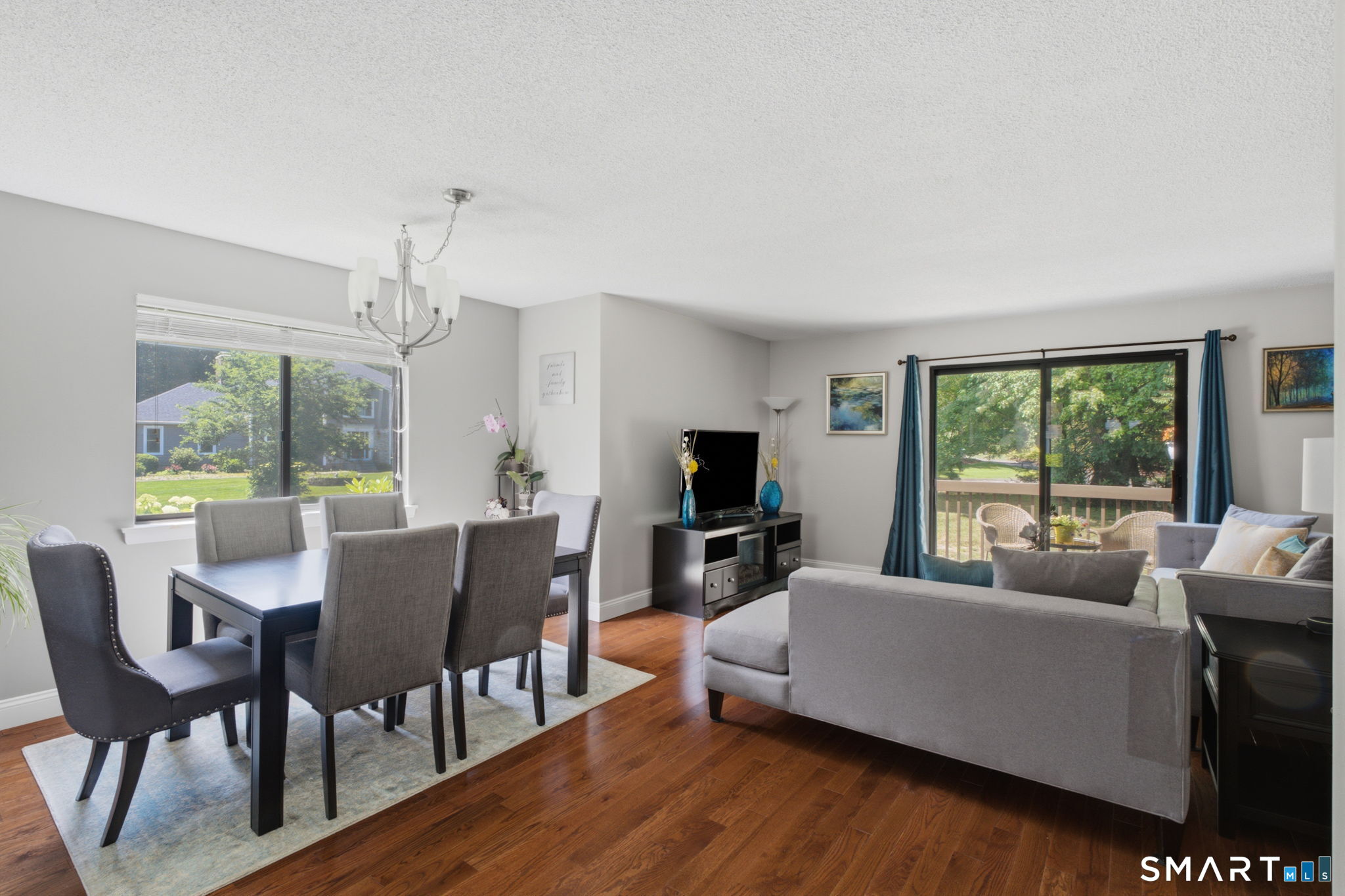 20 Evergreen Trail Farmington CT 06032