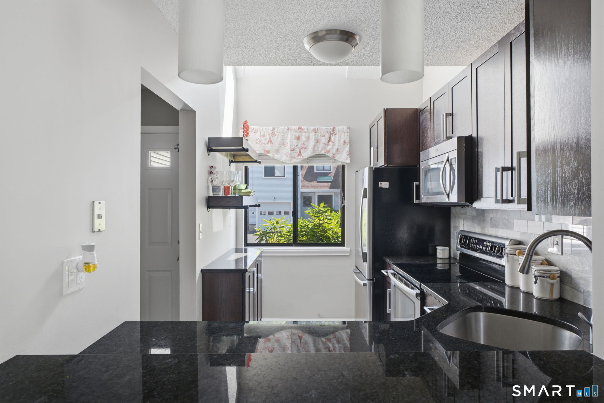 20 Evergreen Trail Farmington CT 06032
