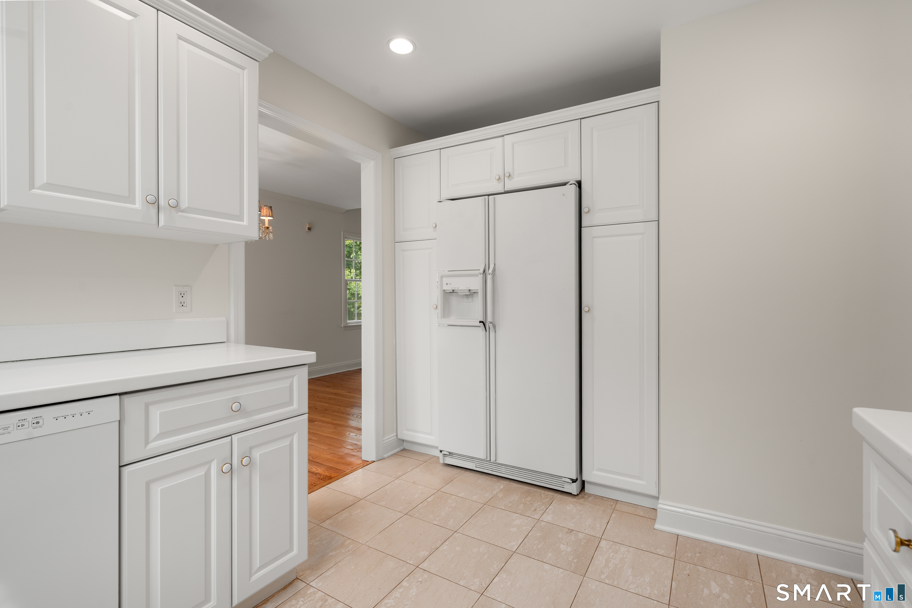 20 Carrie Circle Fairfield CT 06825