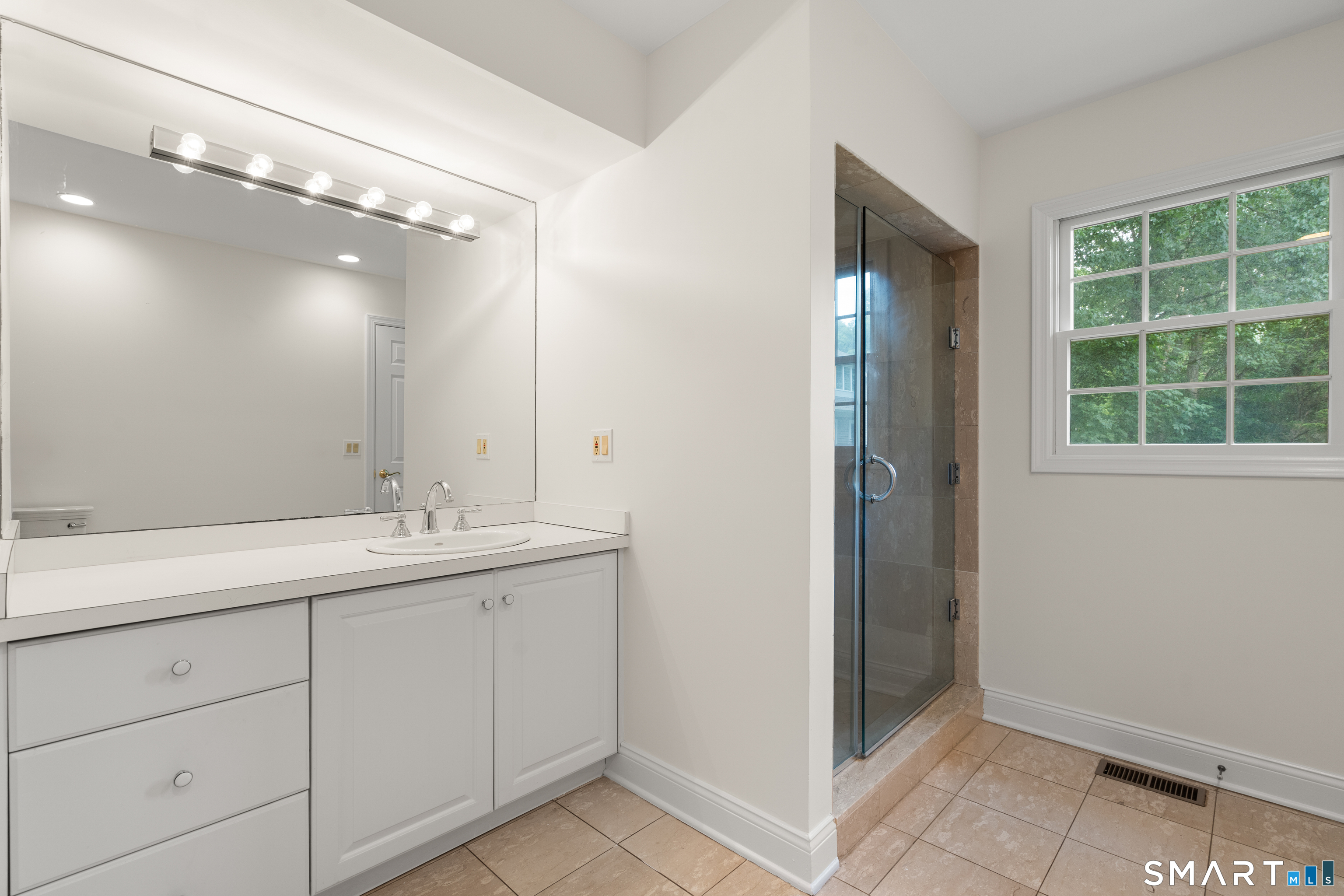 20 Carrie Circle Fairfield CT 06825