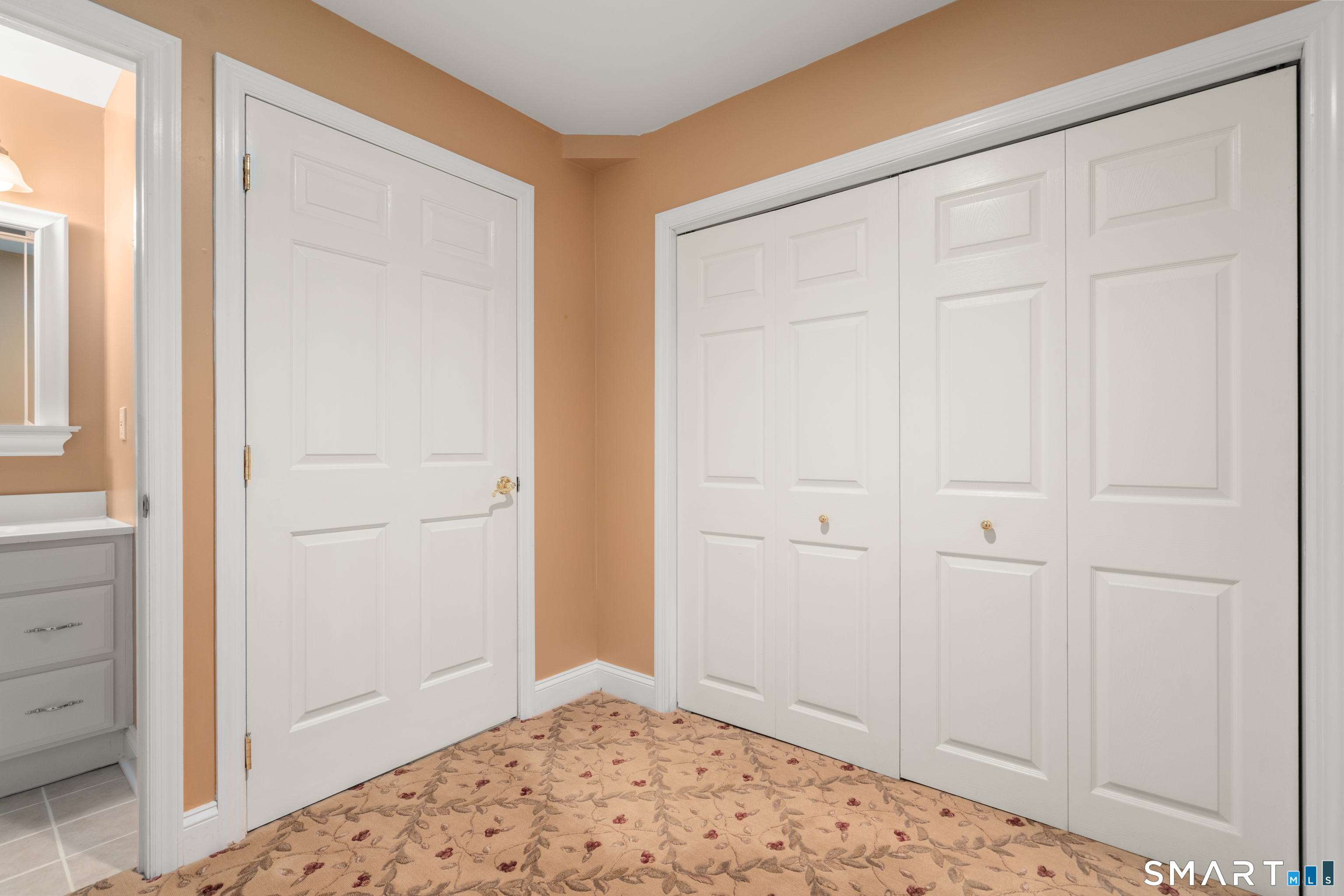 20 Carrie Circle Fairfield CT 06825