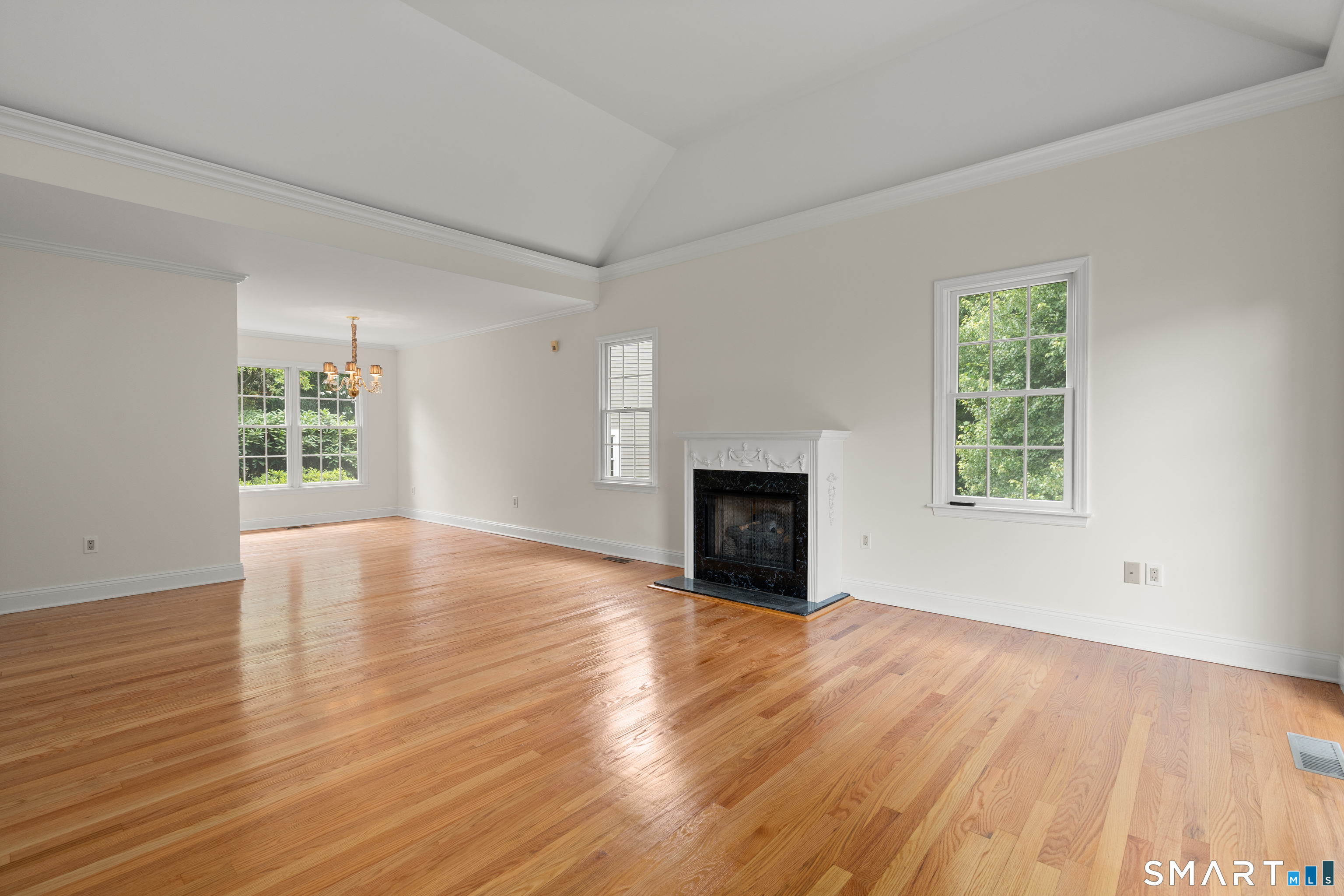 20 Carrie Circle Fairfield CT 06825