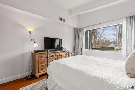 11 Ledgebrook Drive Norwalk CT 06854