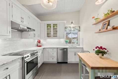 11 Ledgebrook Drive Norwalk CT 06854