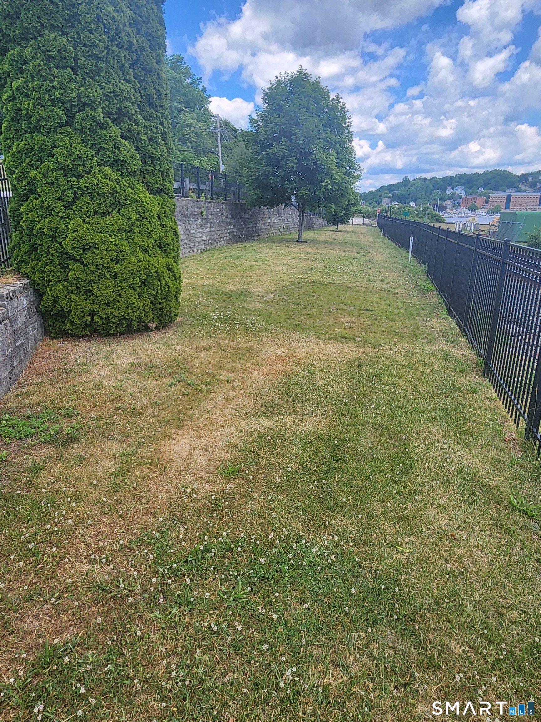 190 South Thames Street Norwich CT 06360