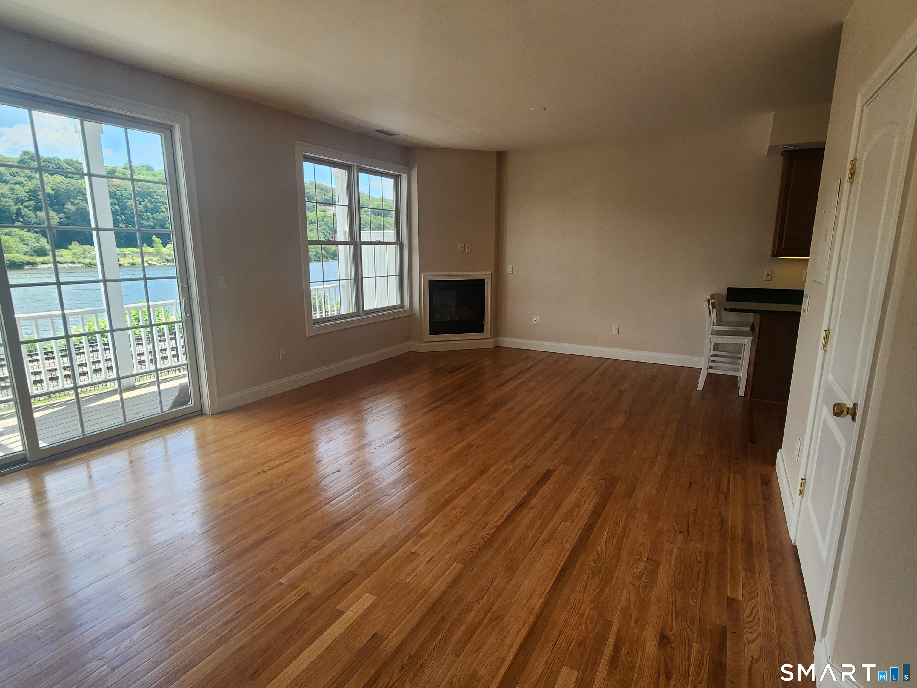 190 South Thames Street Norwich CT 06360