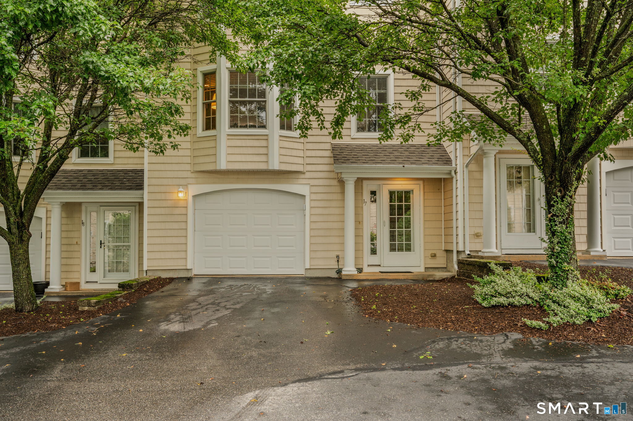 17 Parkwoods Drive Norwich CT 06360