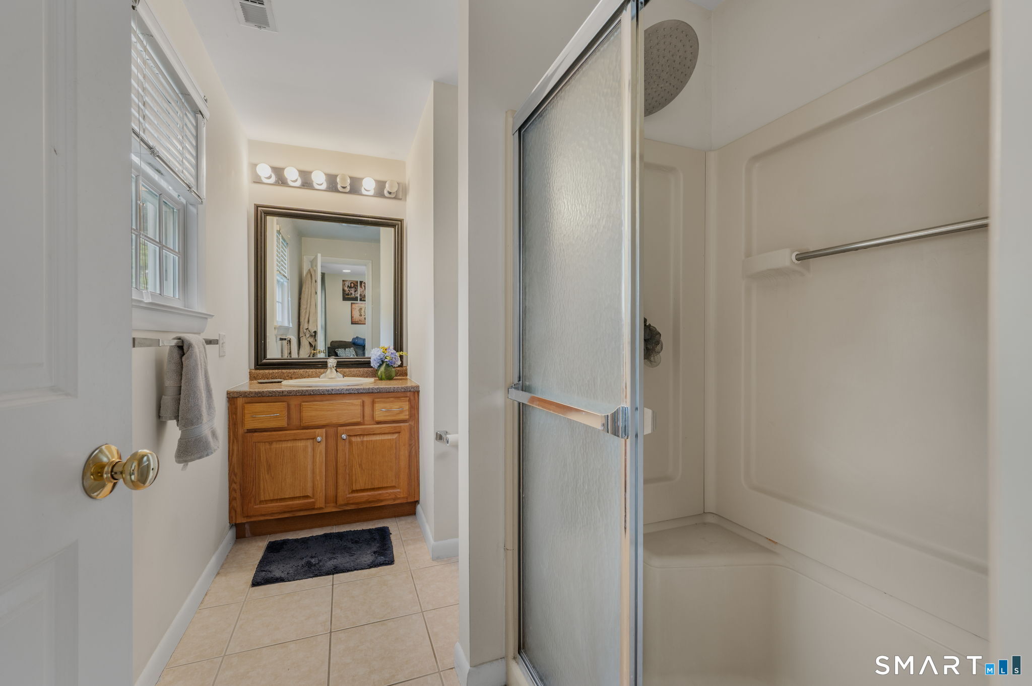 17 Parkwoods Drive Norwich CT 06360