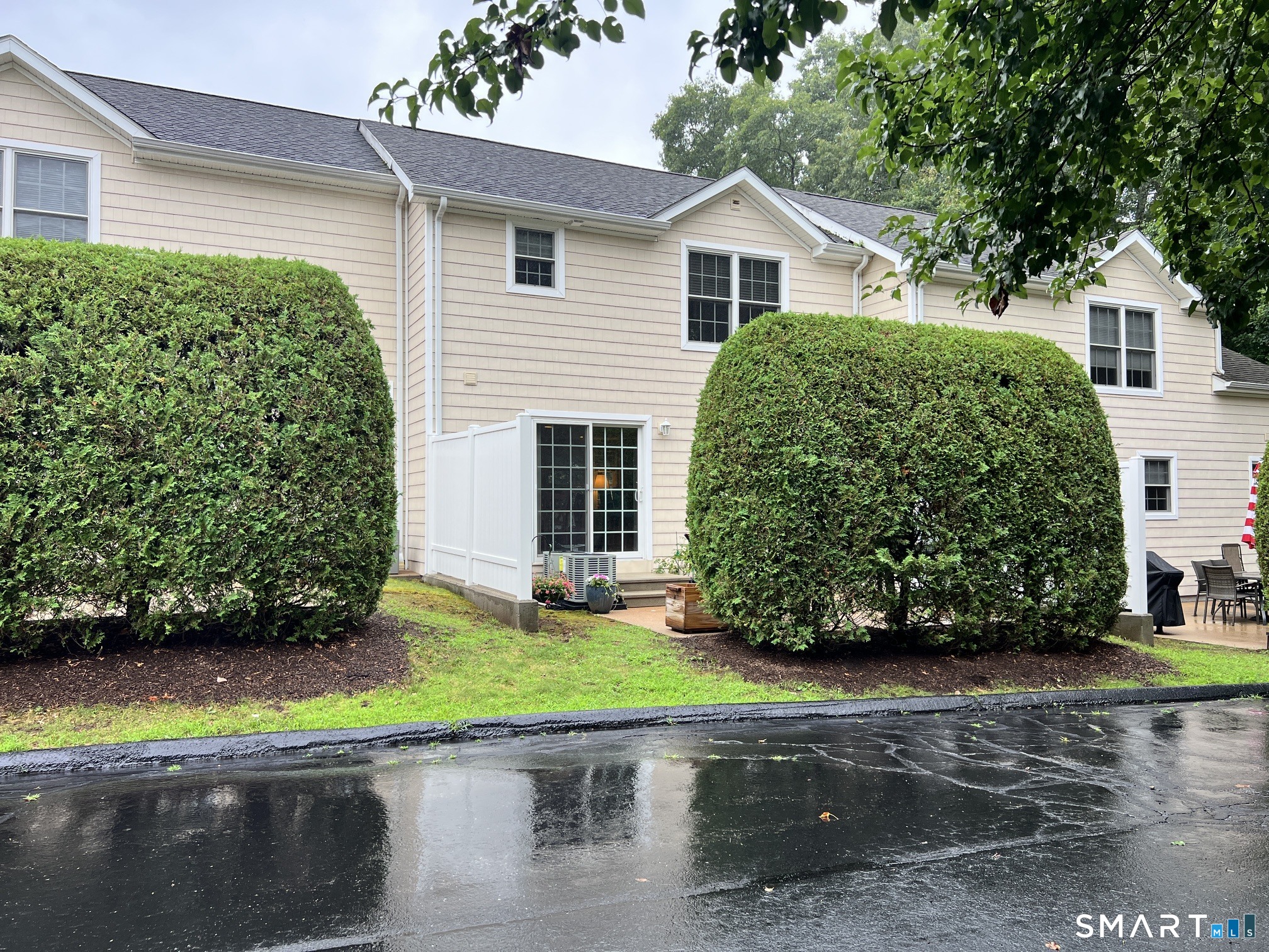 17 Parkwoods Drive Norwich CT 06360