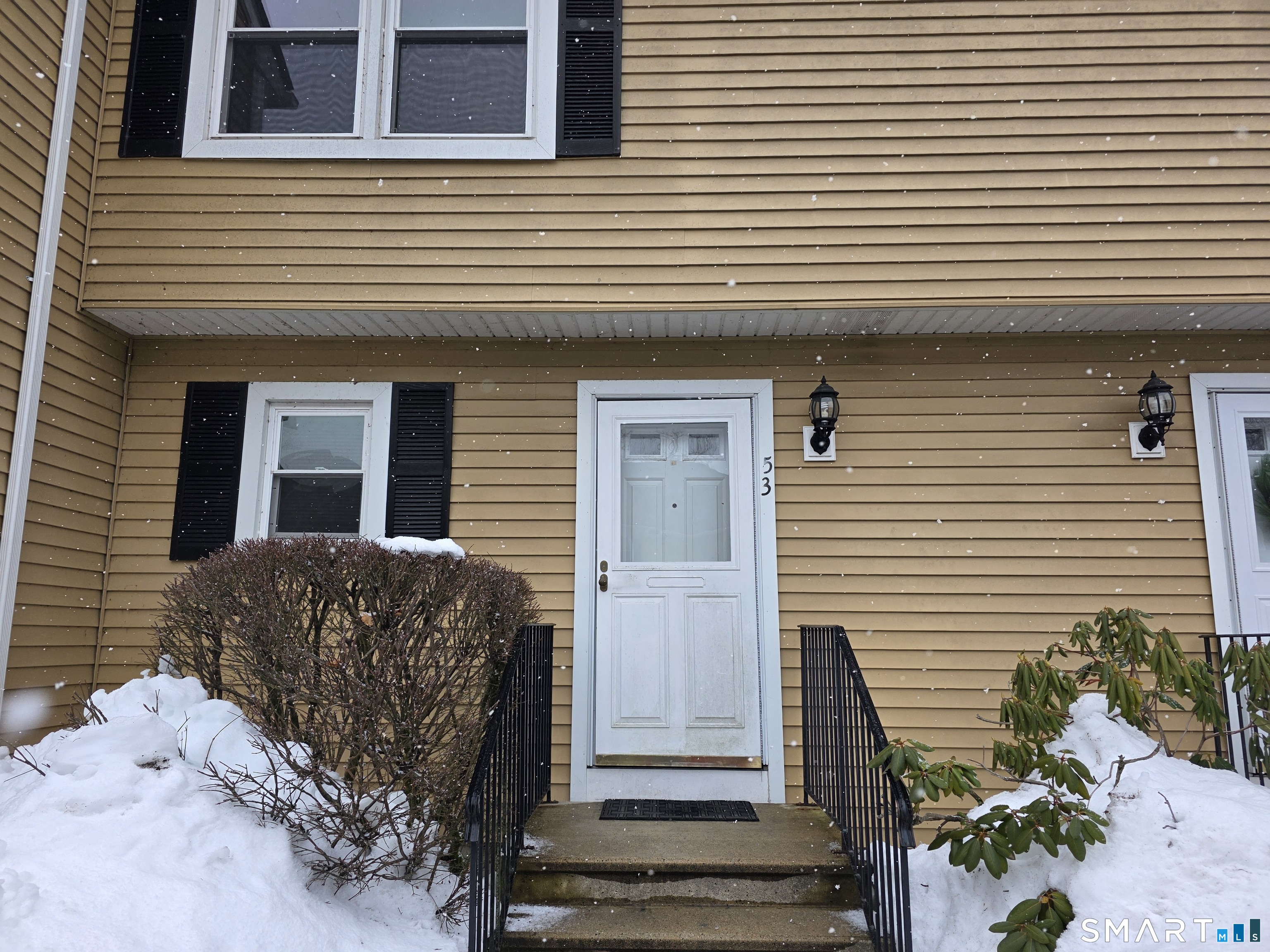 41 South Main Street Griswold CT 06351