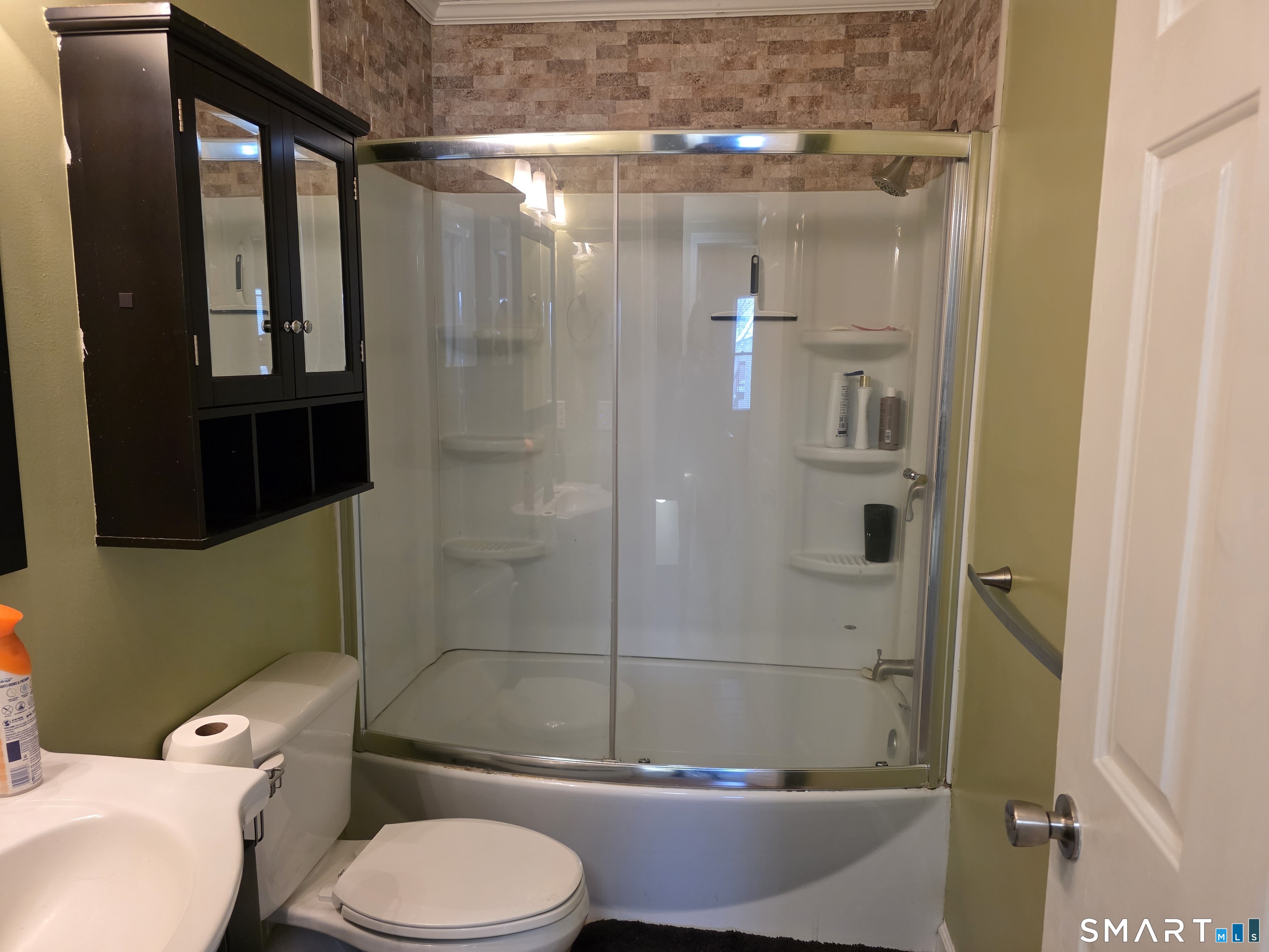 41 South Main Street Griswold CT 06351