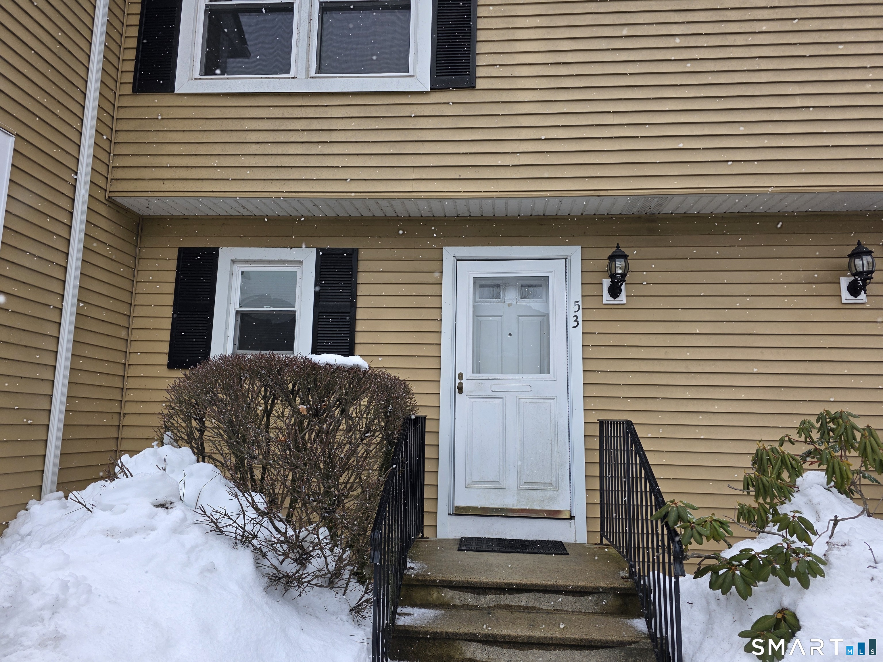 41 South Main Street Griswold CT 06351