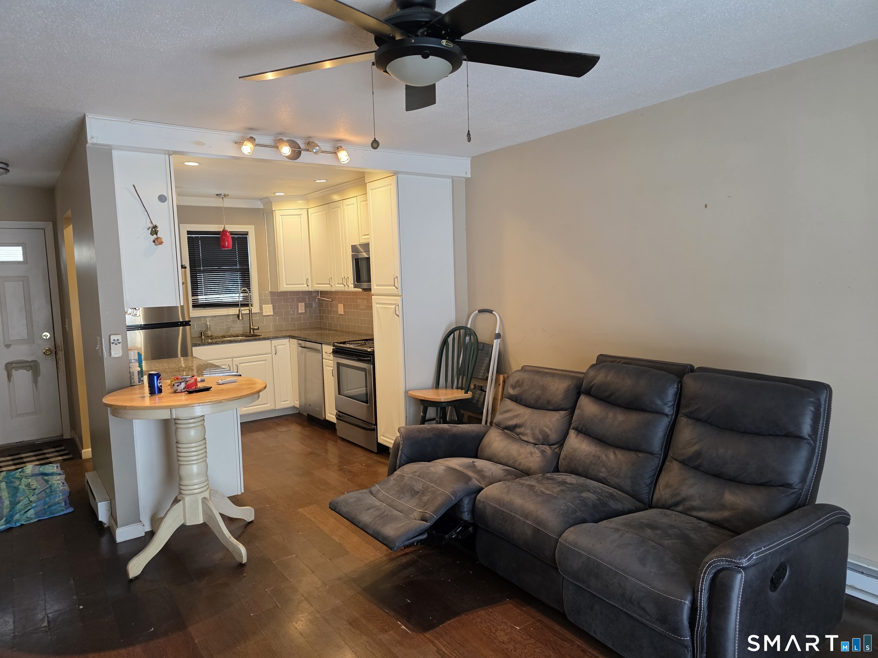 41 South Main Street Griswold CT 06351