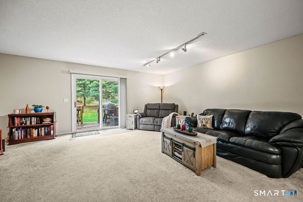 414 Georgetown Drive Glastonbury CT 06033