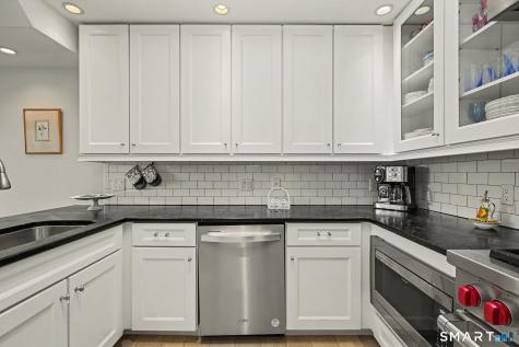 77 Havemeyer Lane Stamford CT 06902