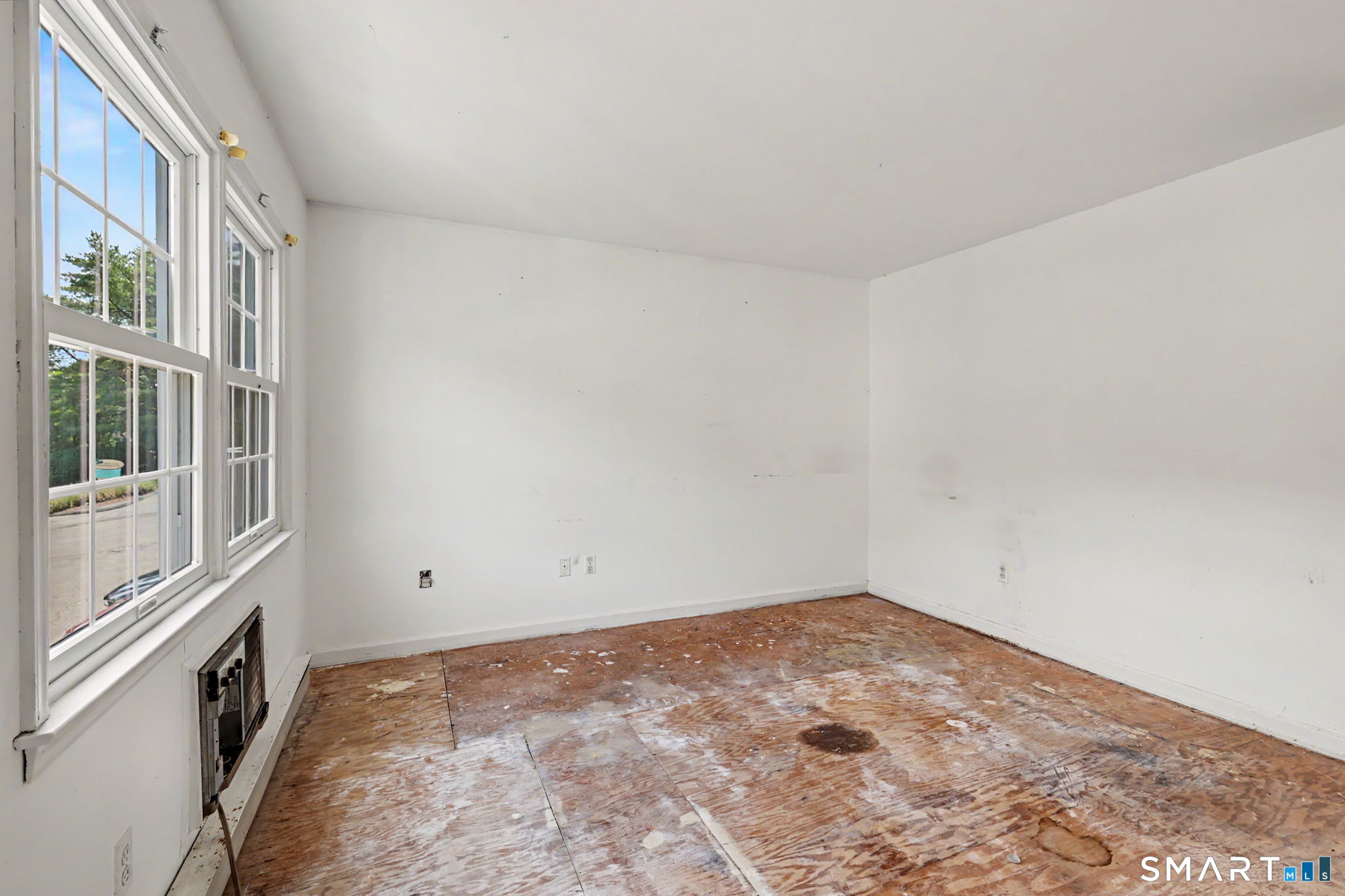 12 Camelot Drive Norwalk CT 06850