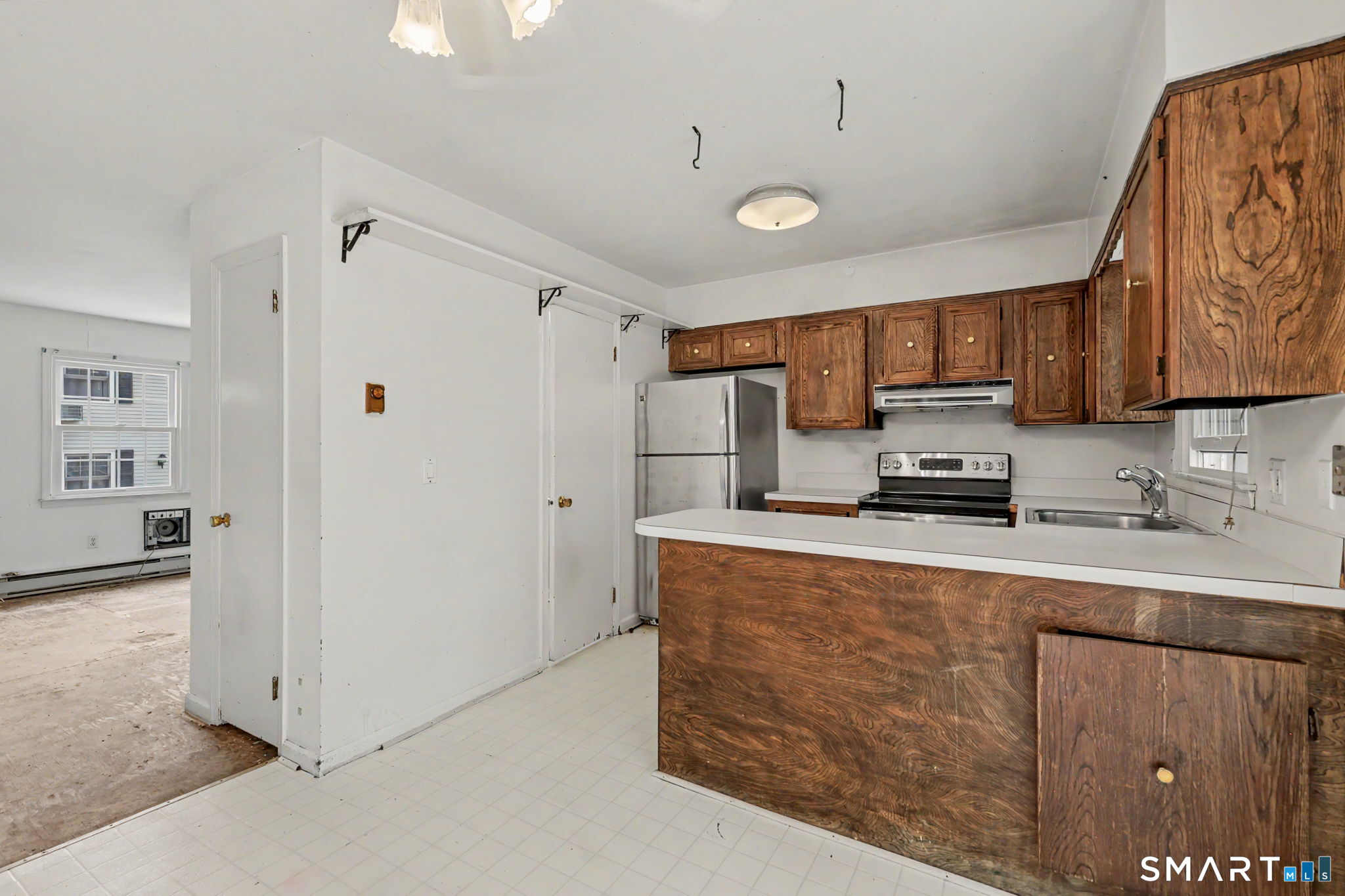 12 Camelot Drive Norwalk CT 06850