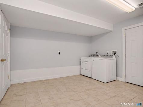 85 Camp Avenue Stamford CT 06907