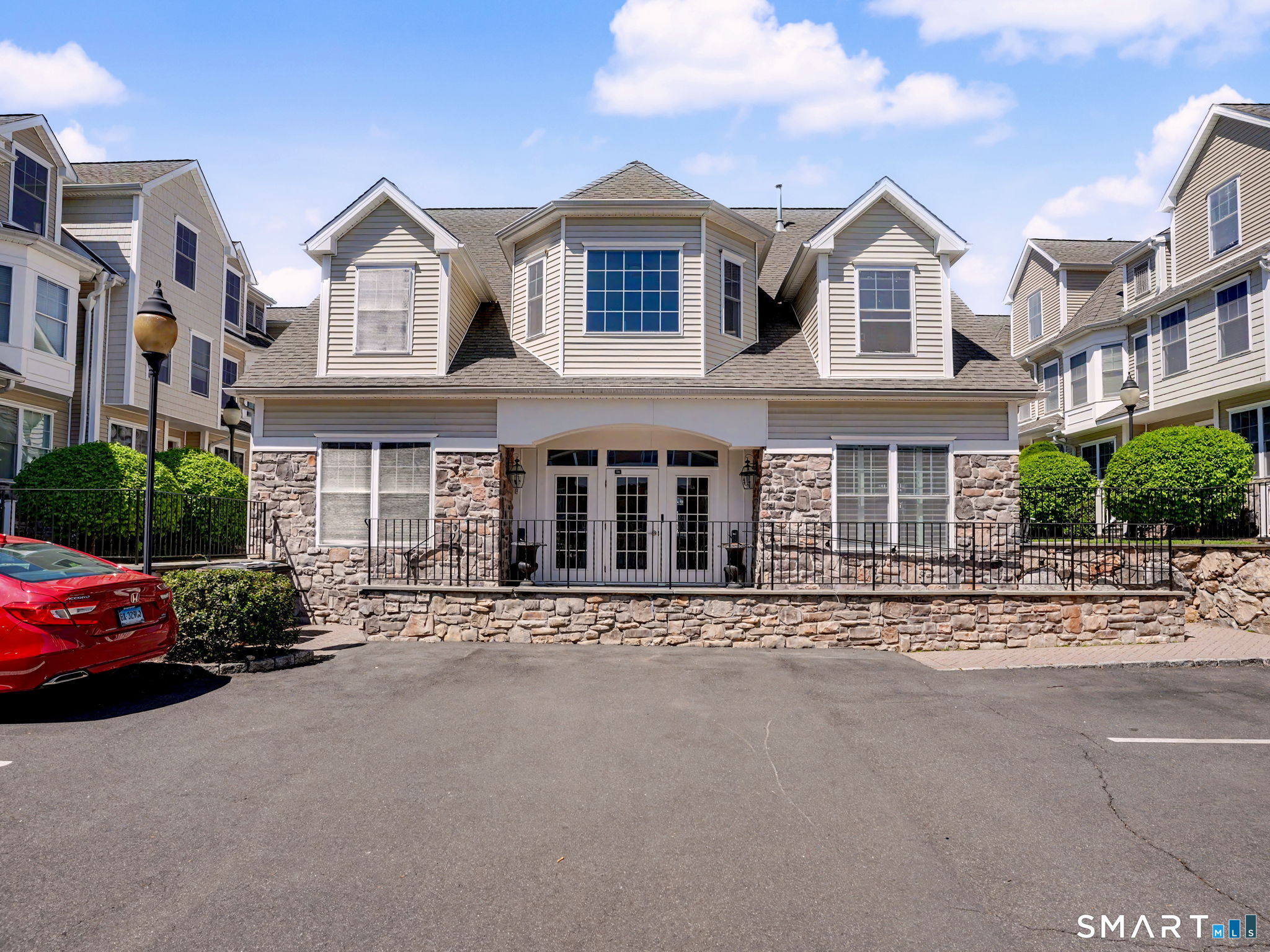 85 Camp Avenue Stamford CT 06907
