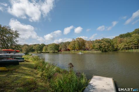 6 Highpoint Court Woodbury CT 06798
