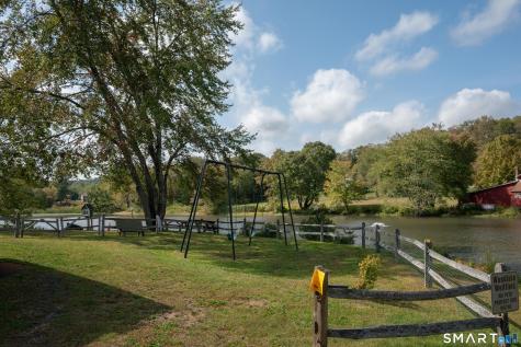 6 Highpoint Court Woodbury CT 06798