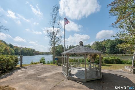 6 Highpoint Court Woodbury CT 06798
