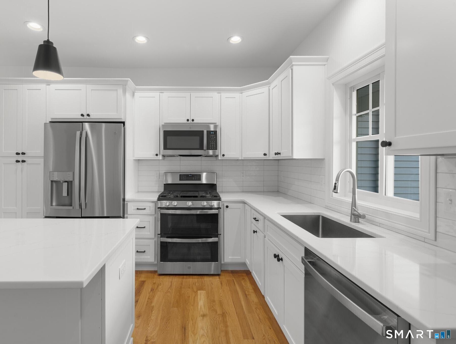 15 Windward Way Shelton CT 06484