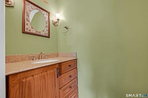 85 North Main Street East Hampton CT 06424