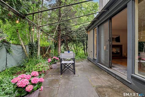 301 Heritage Village Southbury CT 06488