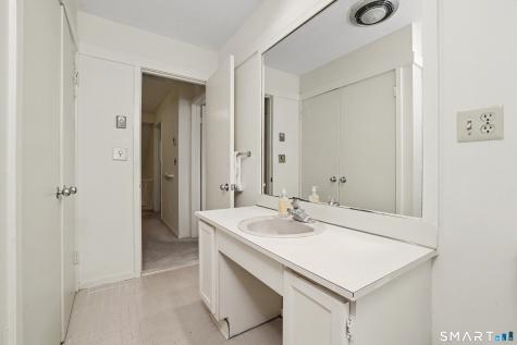 301 Heritage Village Southbury CT 06488