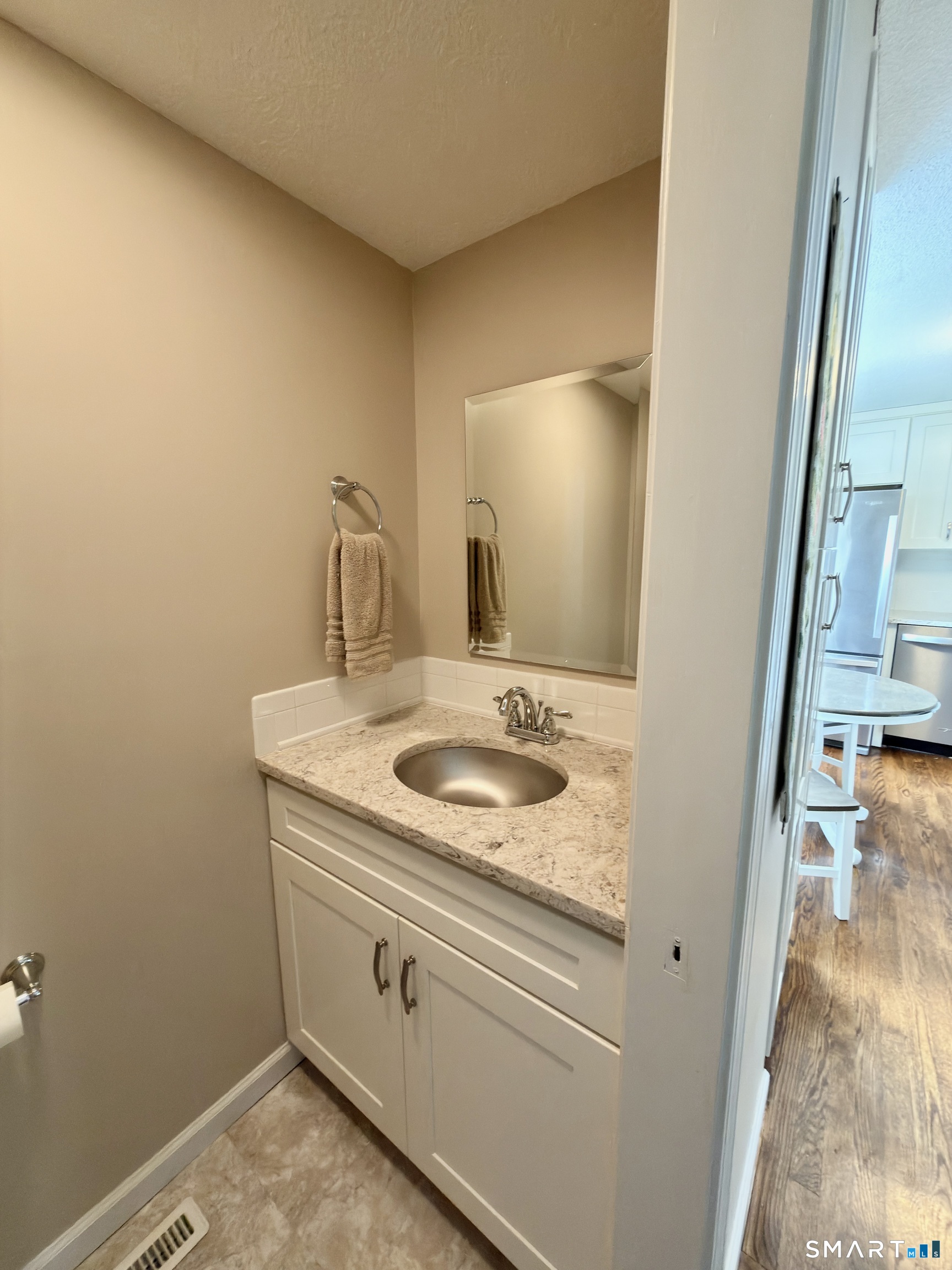 243 Metacomet Drive Meriden CT 06450