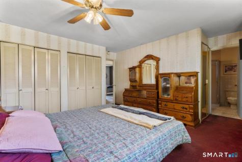 113 Shagbark Drive Derby CT 06418