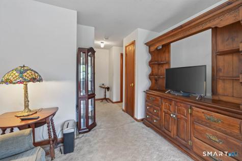 25 Florence Road Branford CT 06405