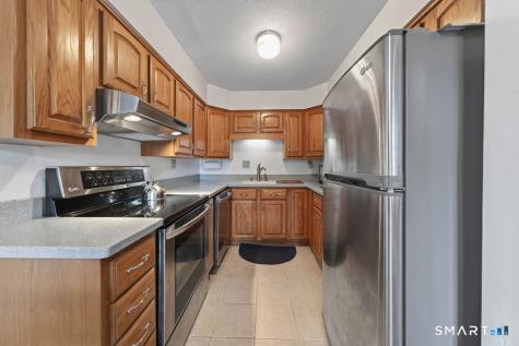 25 Florence Road Branford CT 06405