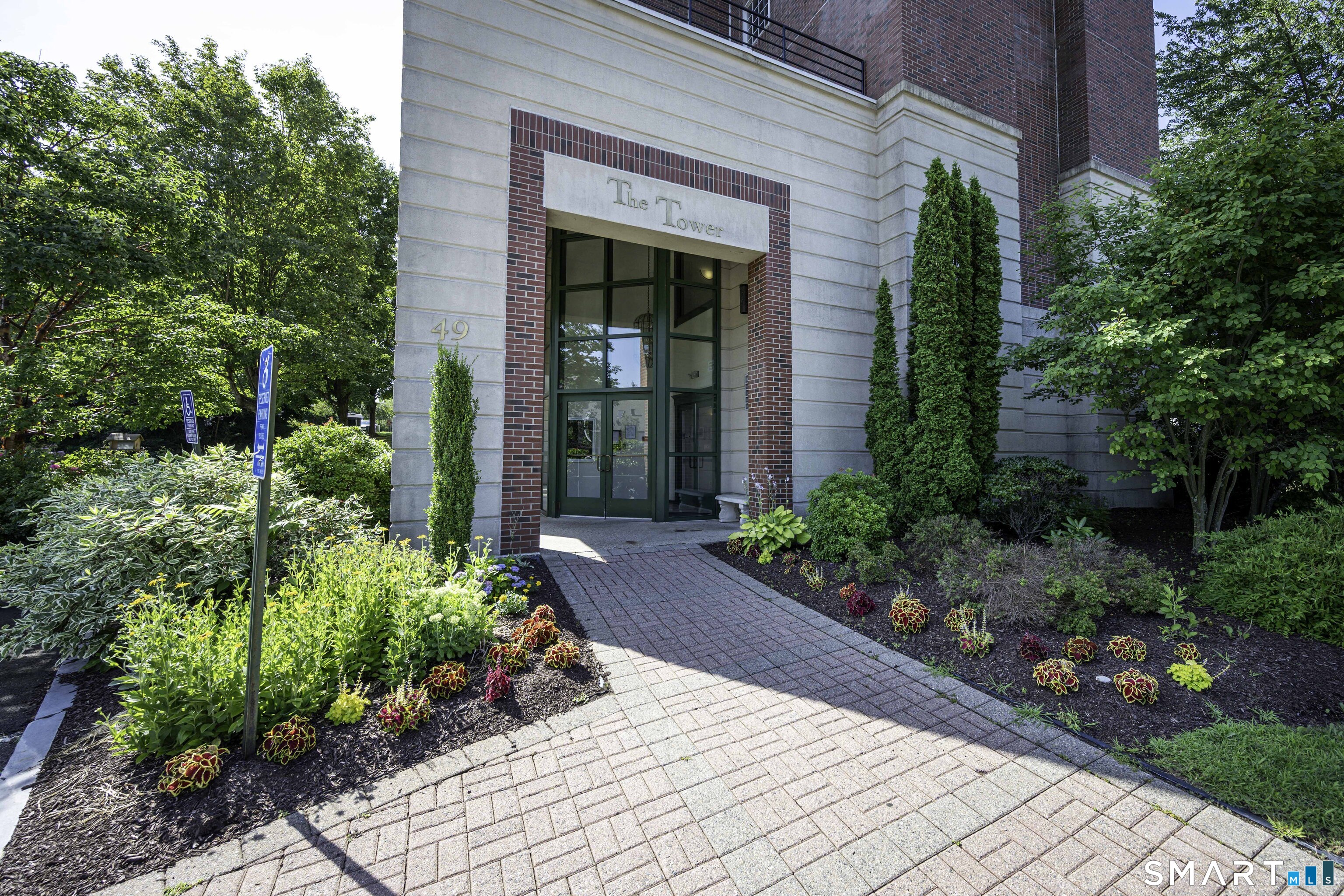 49 Rose Street Branford CT 06405