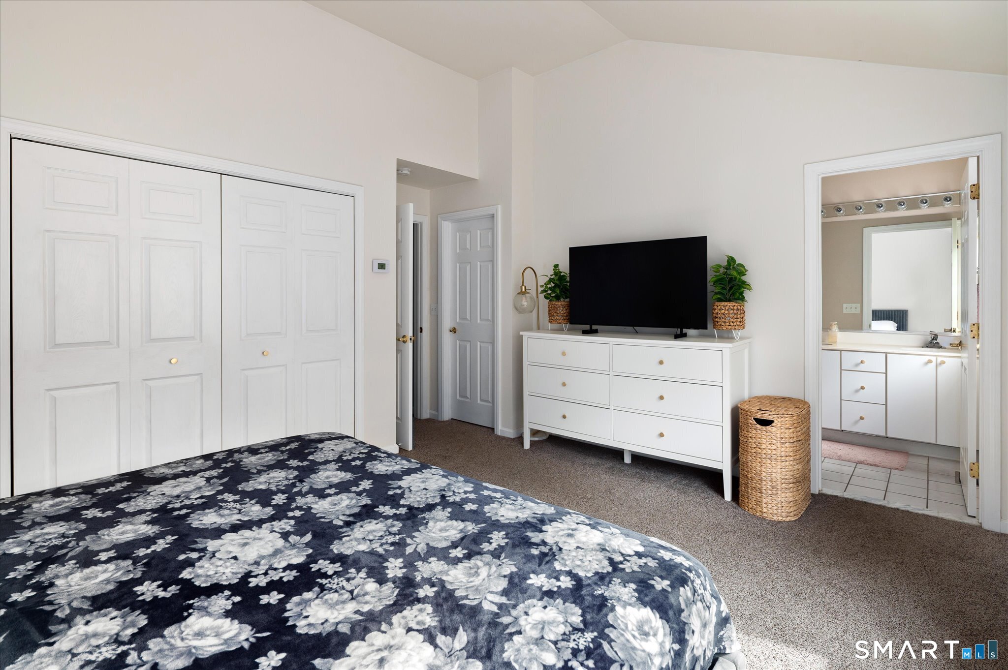 506 Larson Drive Danbury CT 06810
