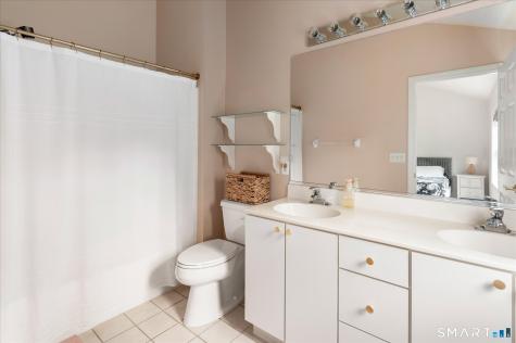 506 Larson Drive Danbury CT 06810