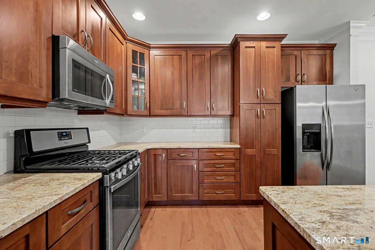 215 Center Meadow Lane Danbury CT 06810