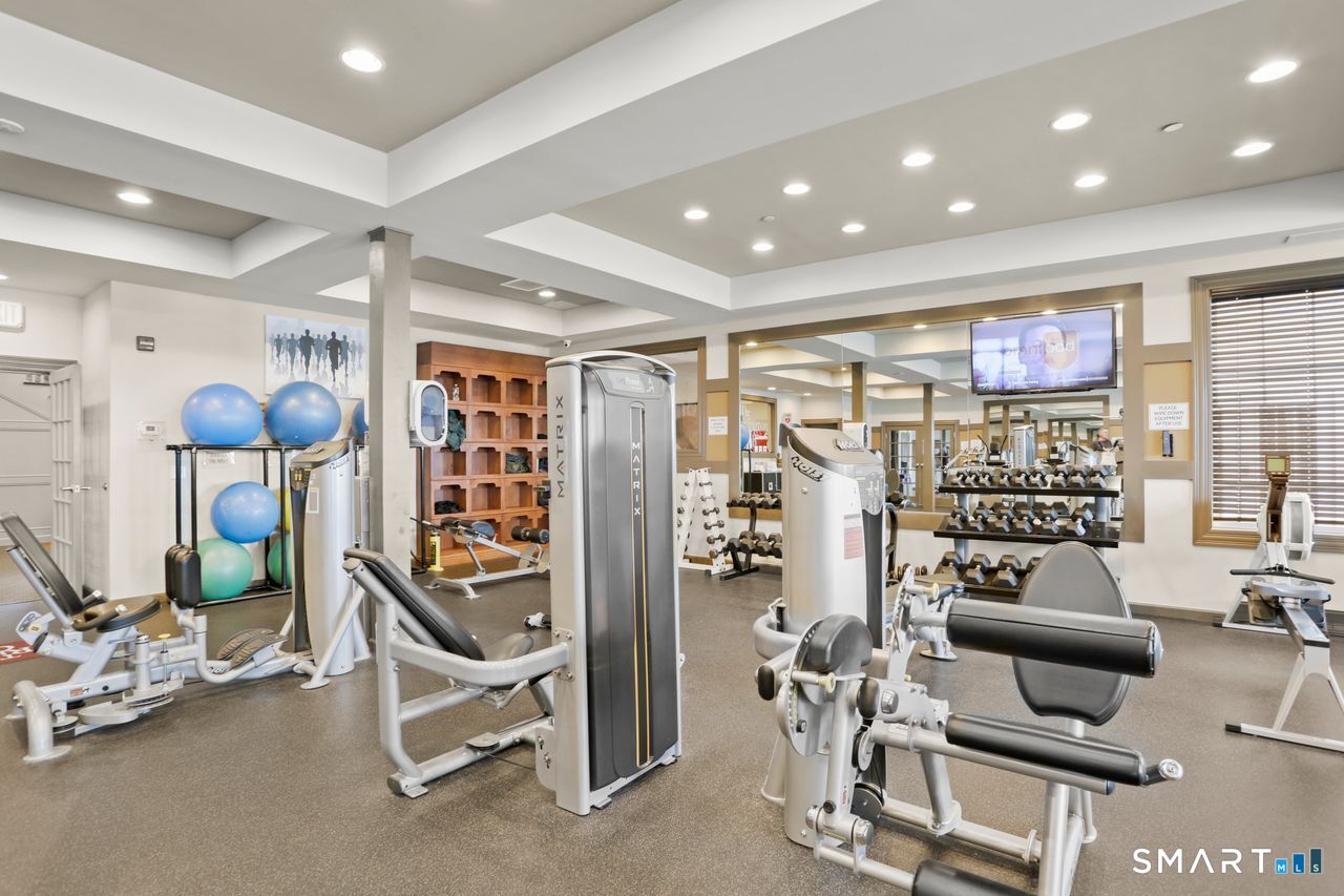 215 Center Meadow Lane Danbury CT 06810