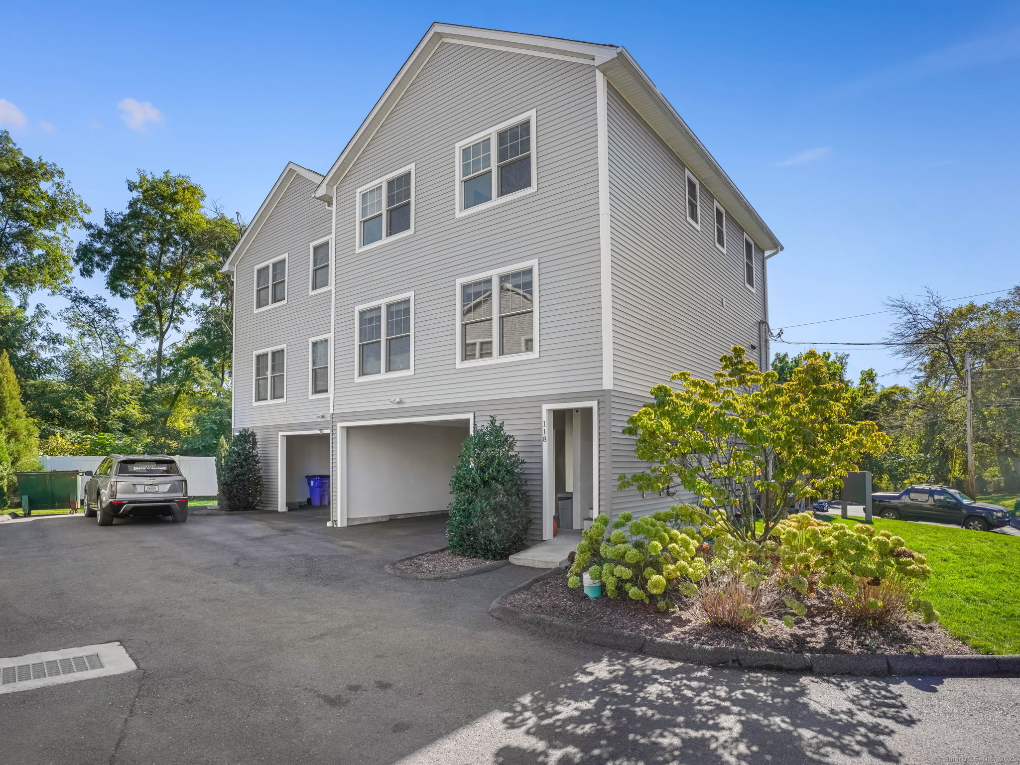 118 Berwick Avenue Fairfield CT 06825