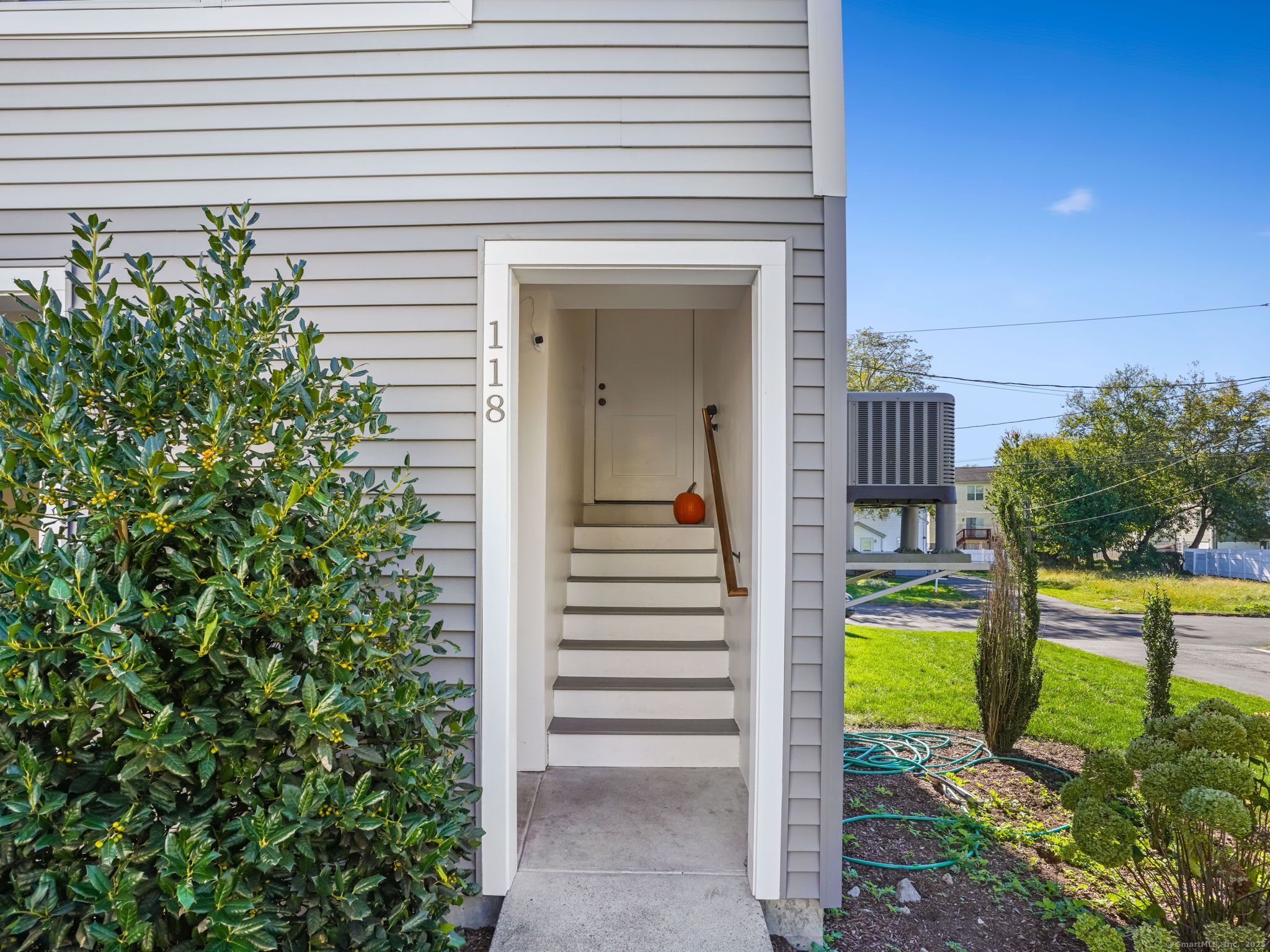 118 Berwick Avenue Fairfield CT 06825