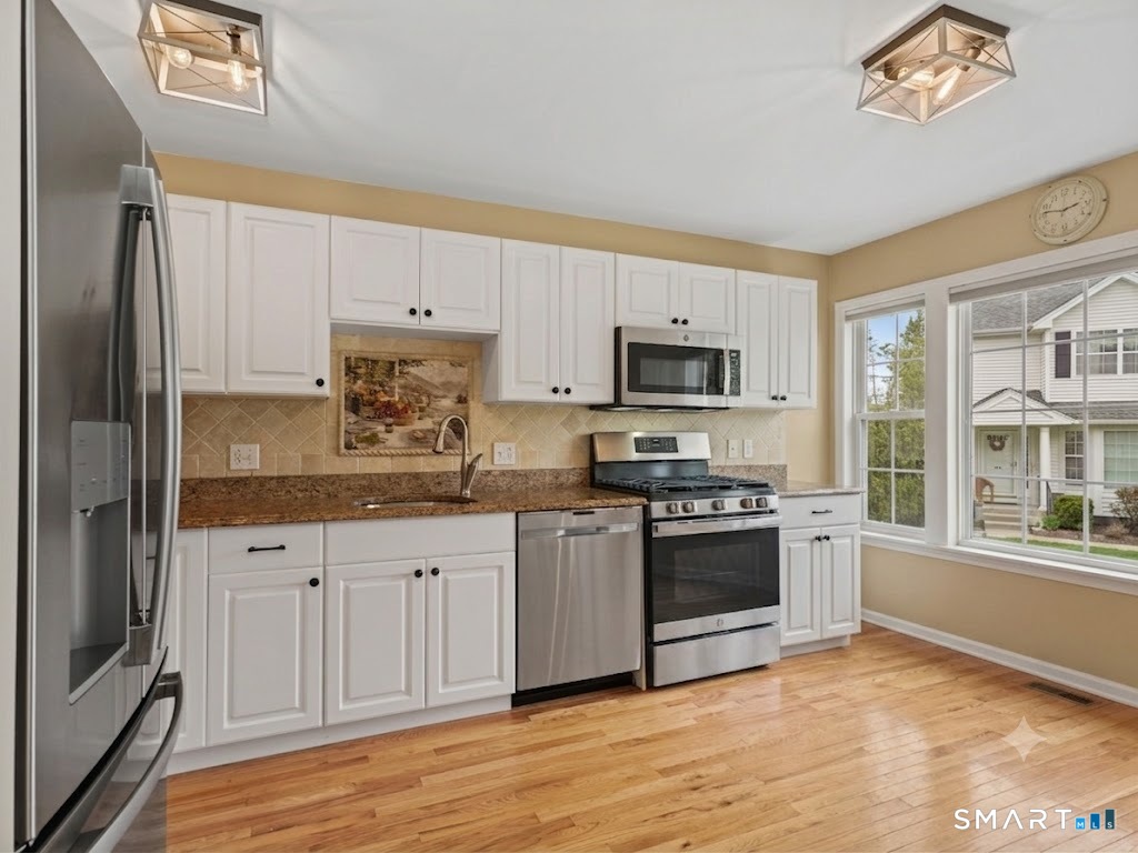 180 Turn Of River Road Stamford CT 06905