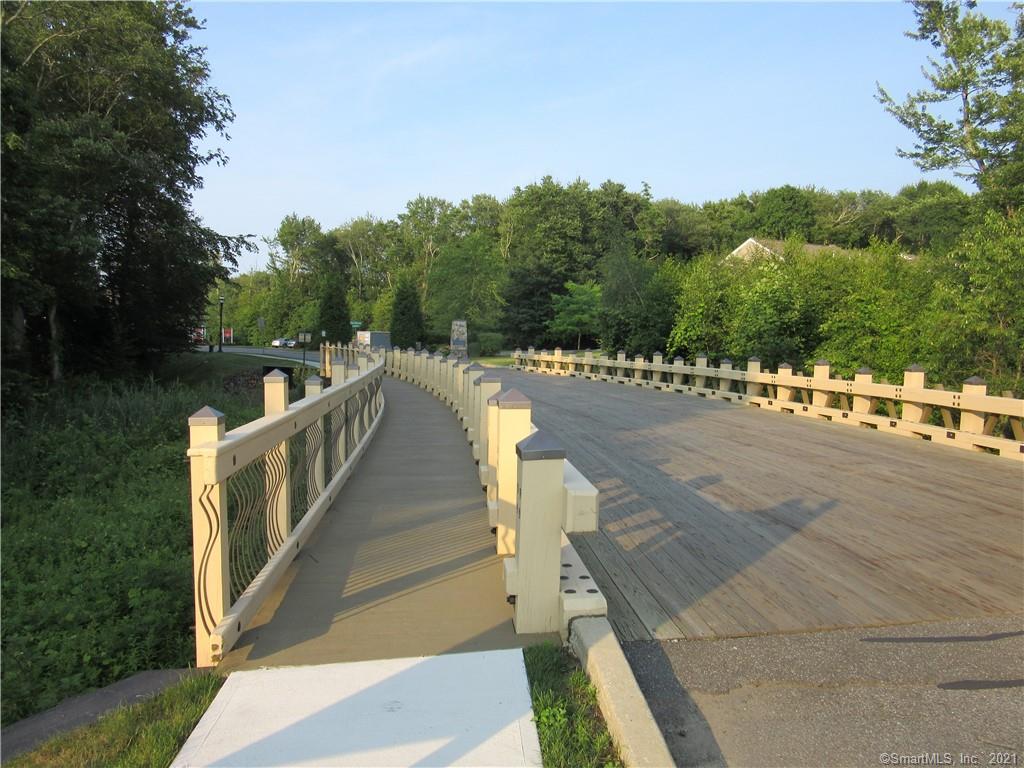 674 Championship Drive Oxford CT 06478