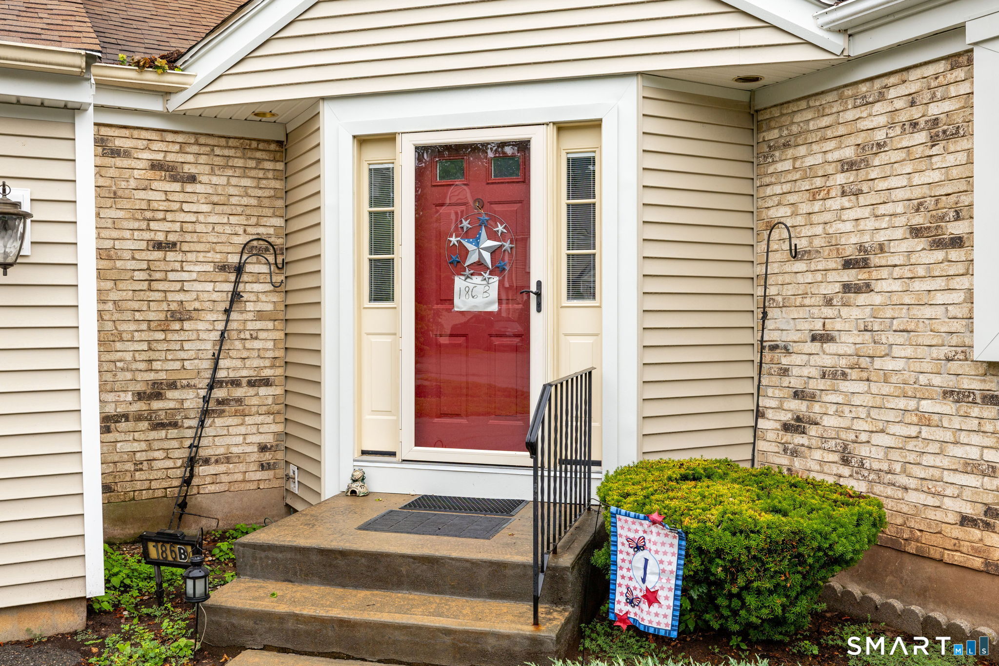186 Main Street Manchester CT 06042