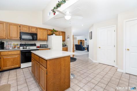 186 Main Street Manchester CT 06042