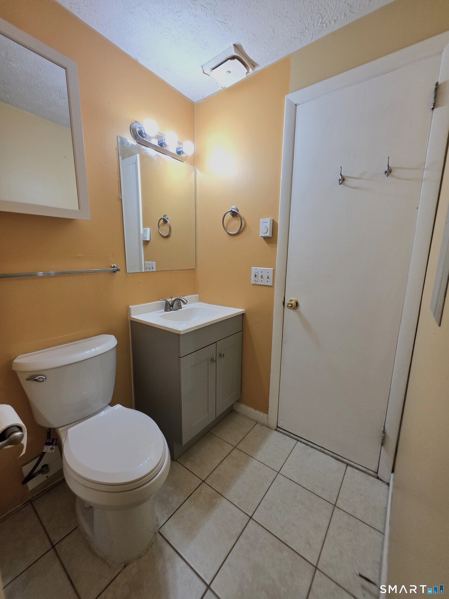 949 Pleasant Valley Road South Windsor CT 06074