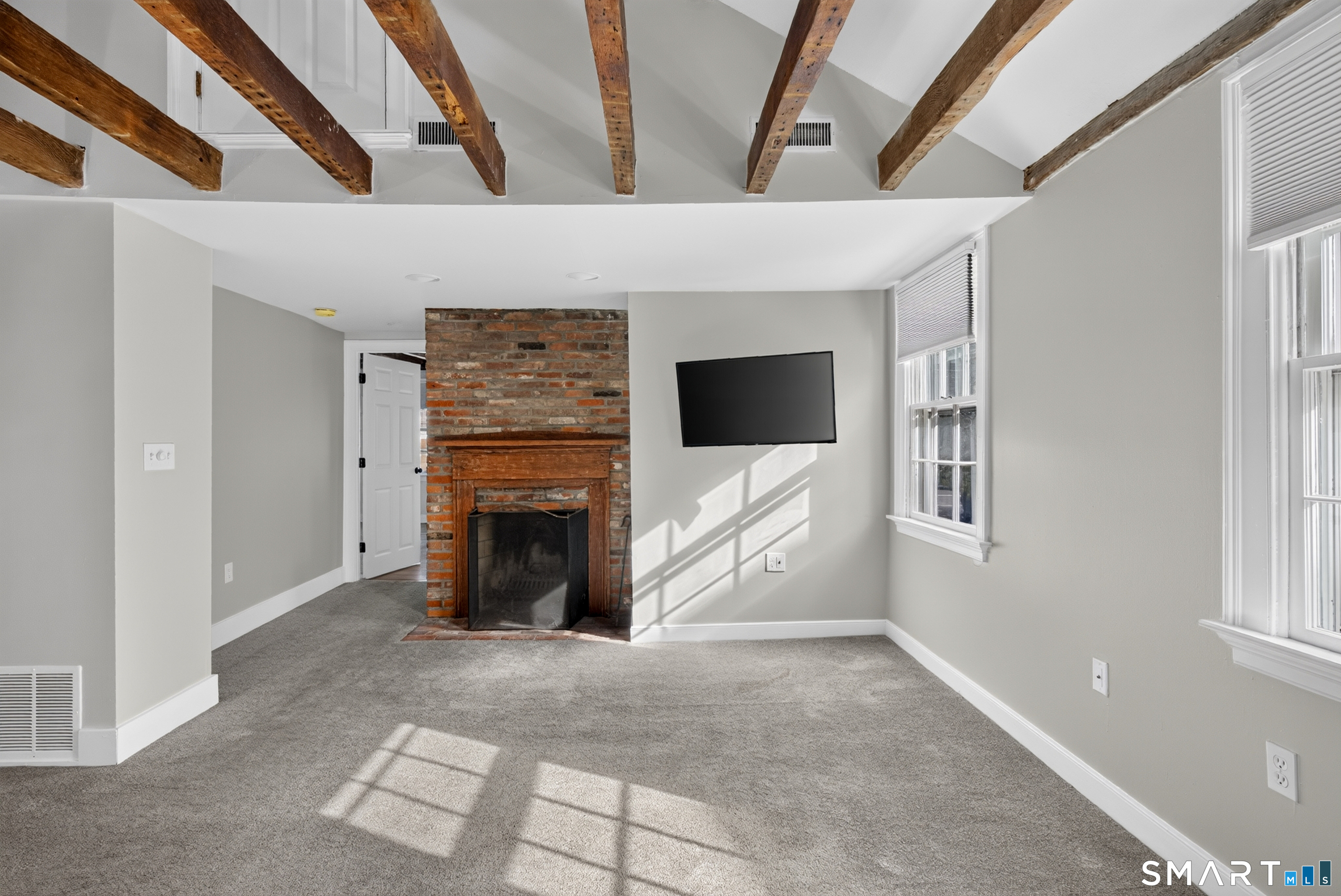10 Sherman Street Norwich CT 06360