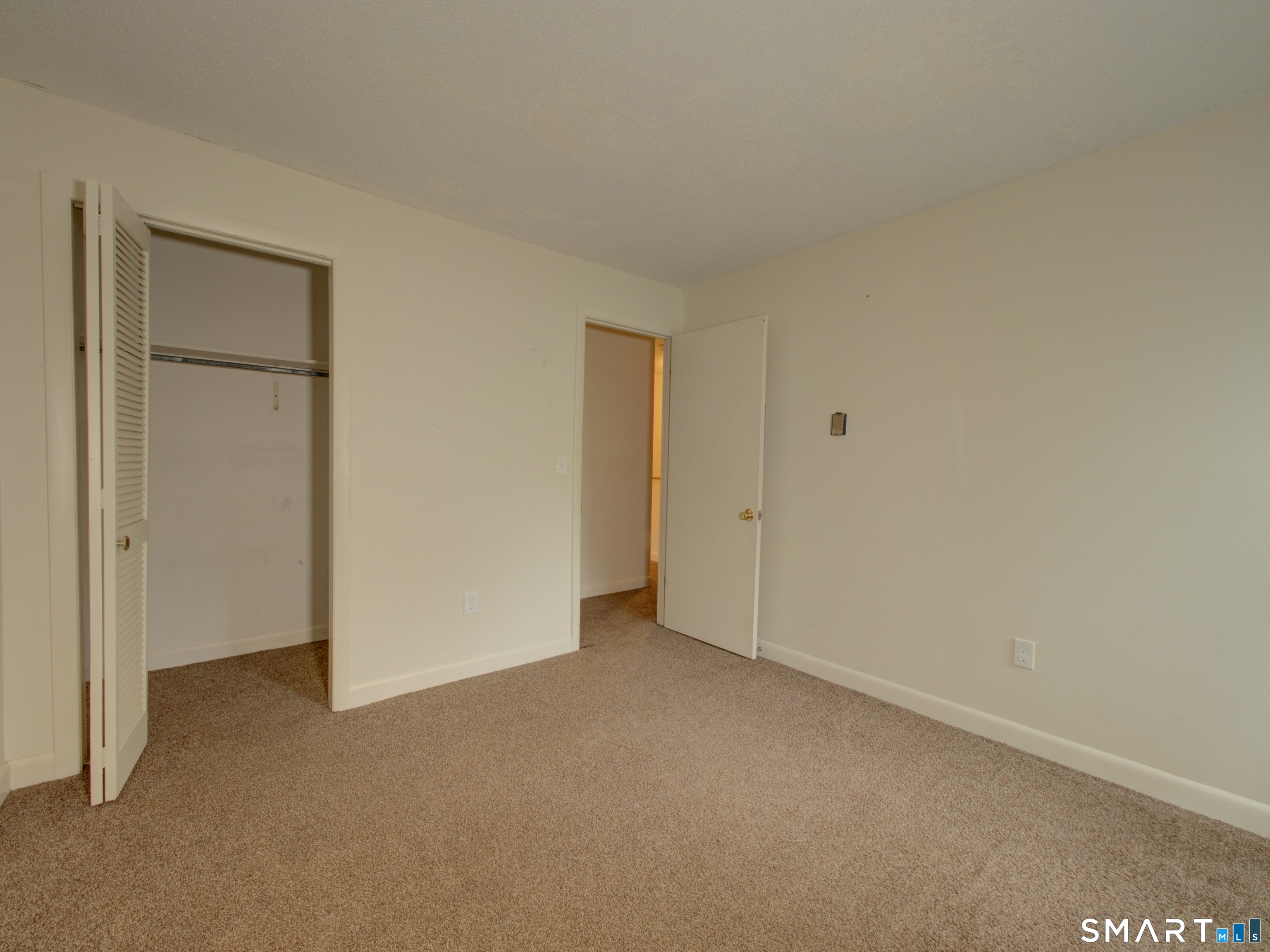 56 Suffield Meadow Drive Suffield CT 06078