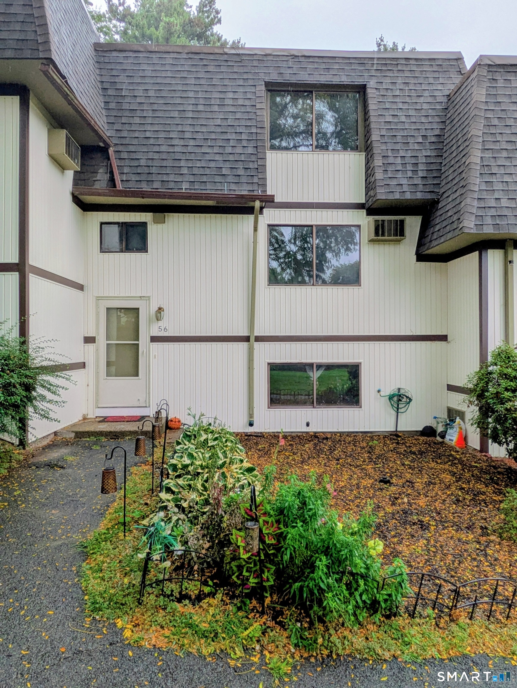 56 Suffield Meadow Drive Suffield CT 06078