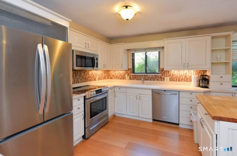 783 Heritage Village Southbury CT 06488